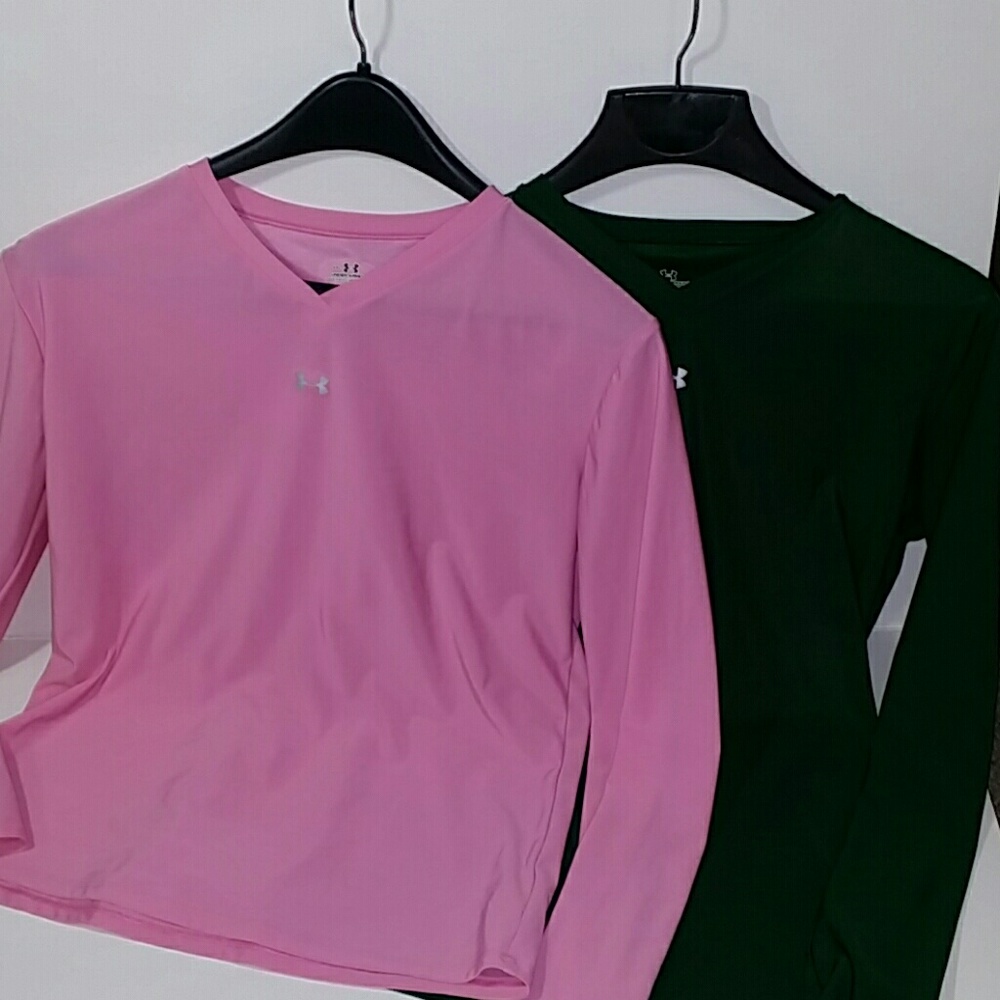 Under Armour - Women's Long Sleeve Tops - lot of 2